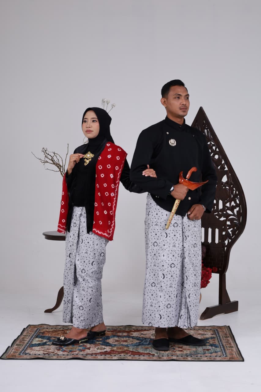 Desty & Rey 040426 (13)