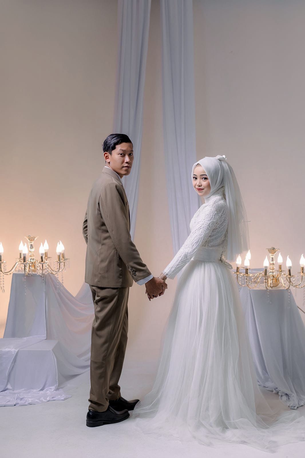 Elis & Ahmad 020626 (3)