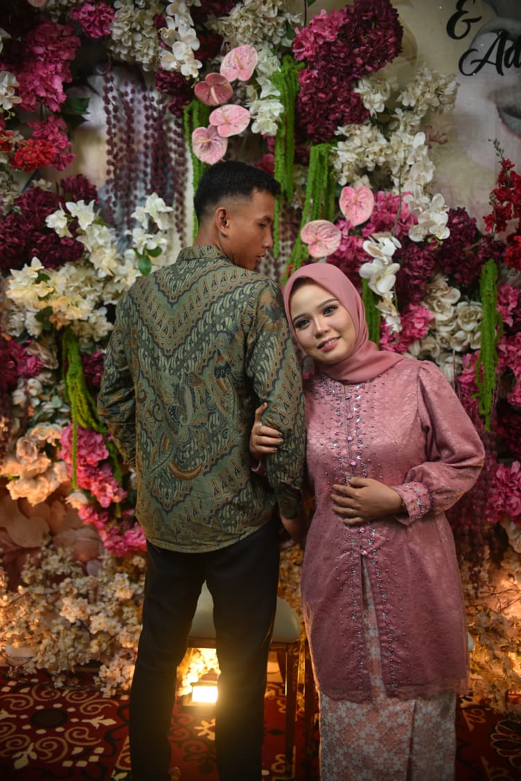 Ema & Adi 090826 (4)