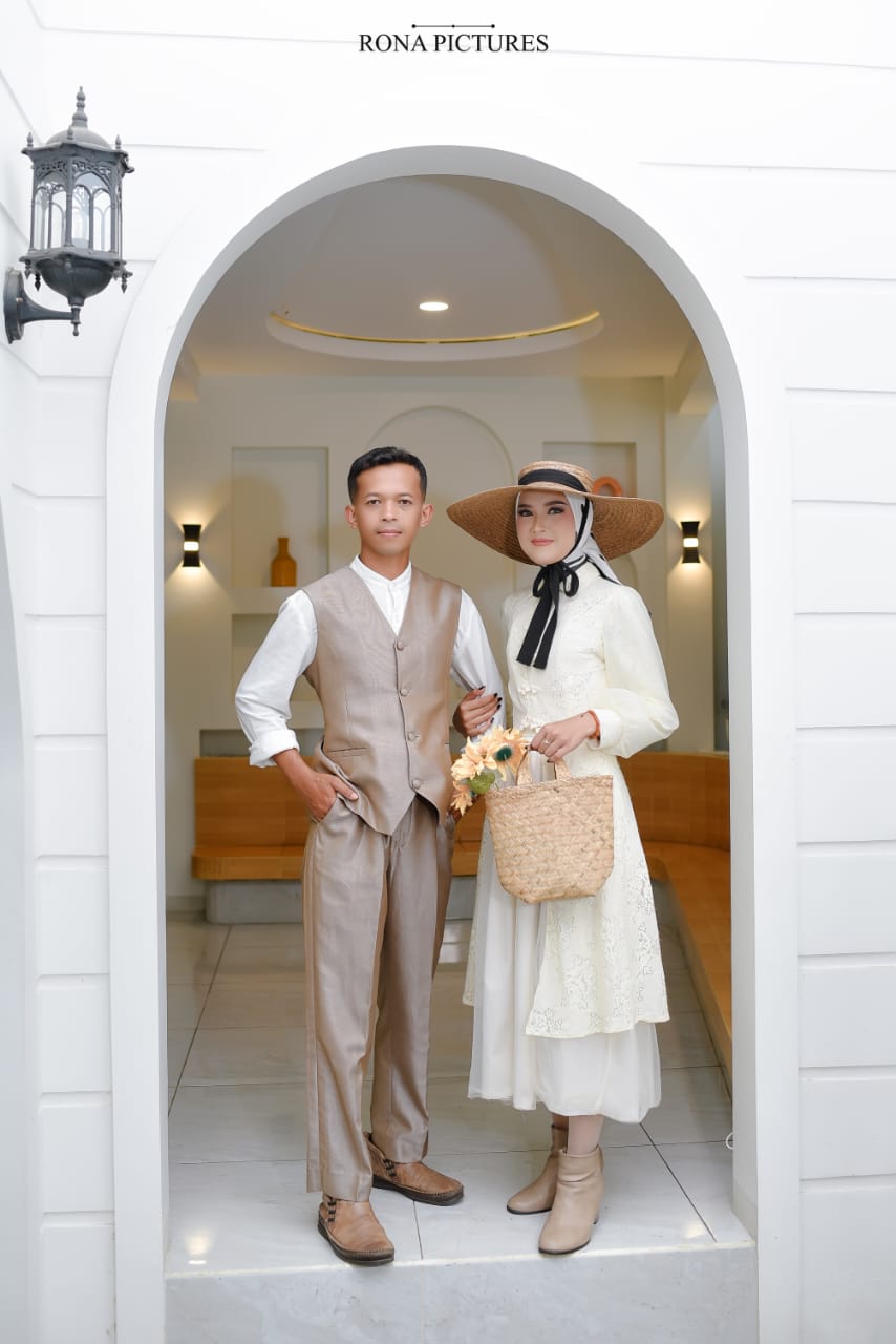 Lela & Dede 020626 (12)
