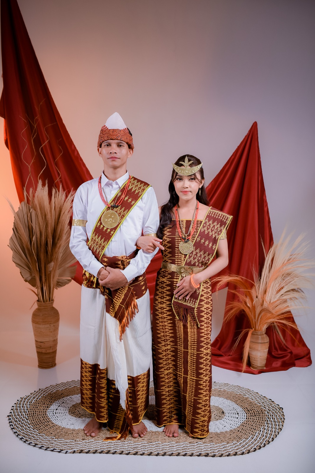 Dessy & Dewa 070726 (1)