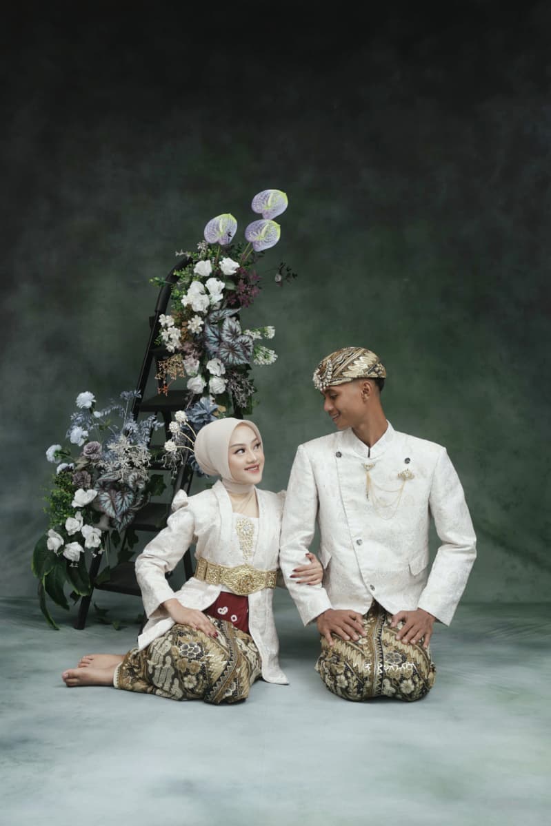 Diva & Indra 120726 (3)