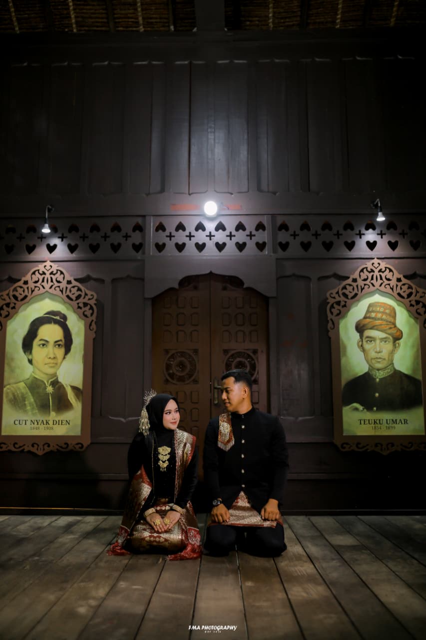 Nazila & Aqis 050726 (3)