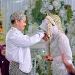 Lihin & Sella 080826 (3)