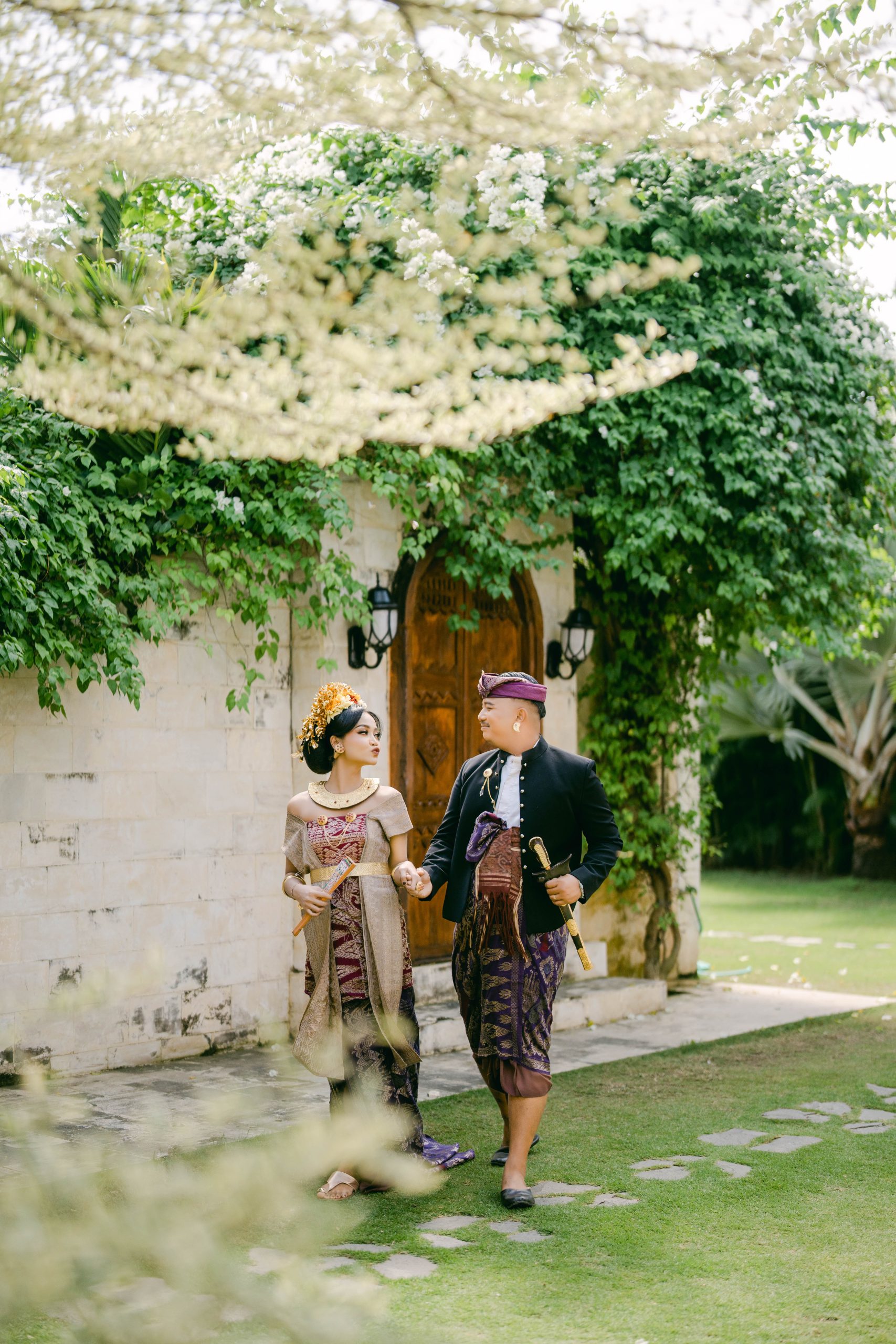 Gusman & Tya 071026 (13)