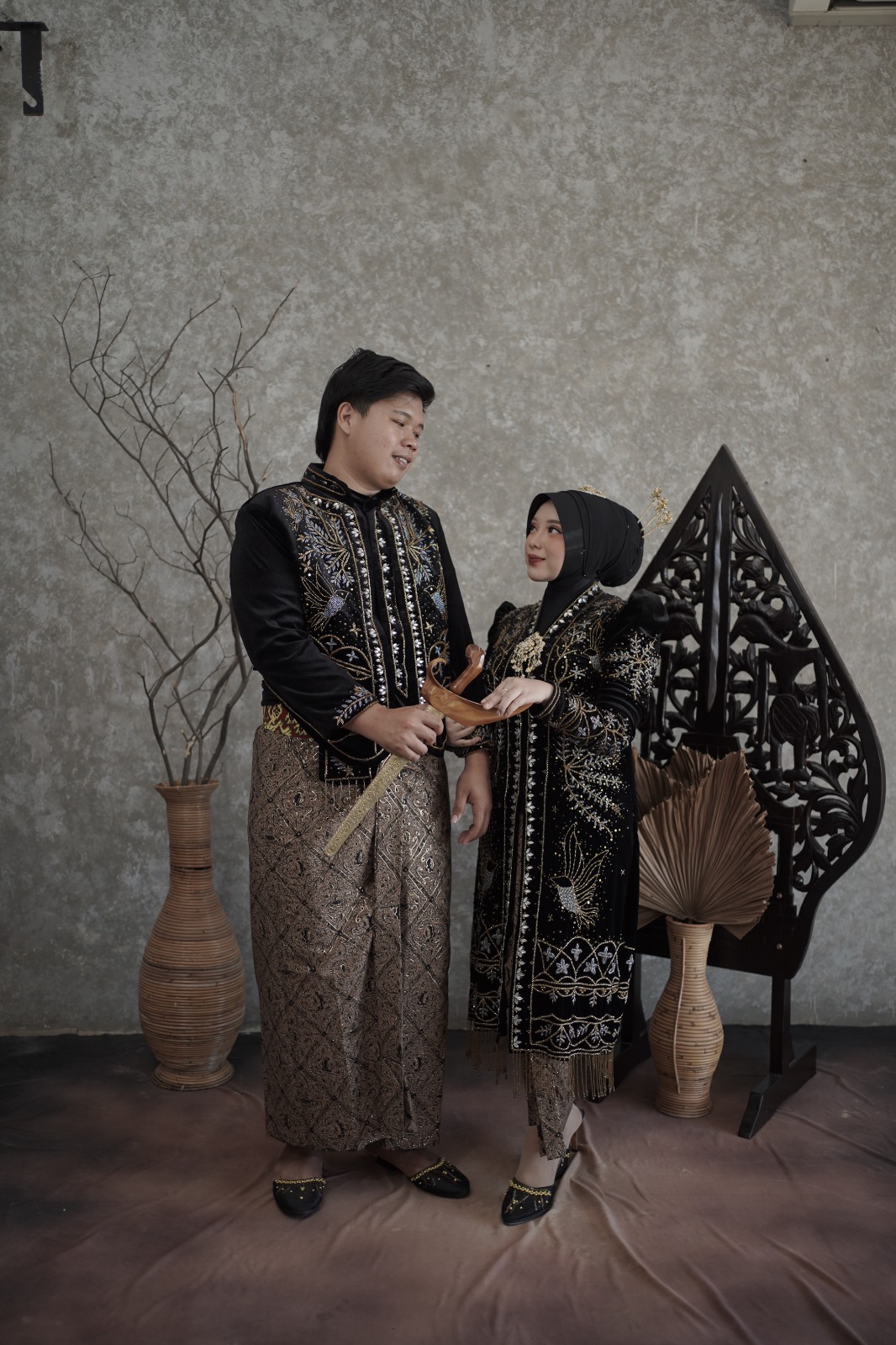Sofi & Kelvin 270826 (3)