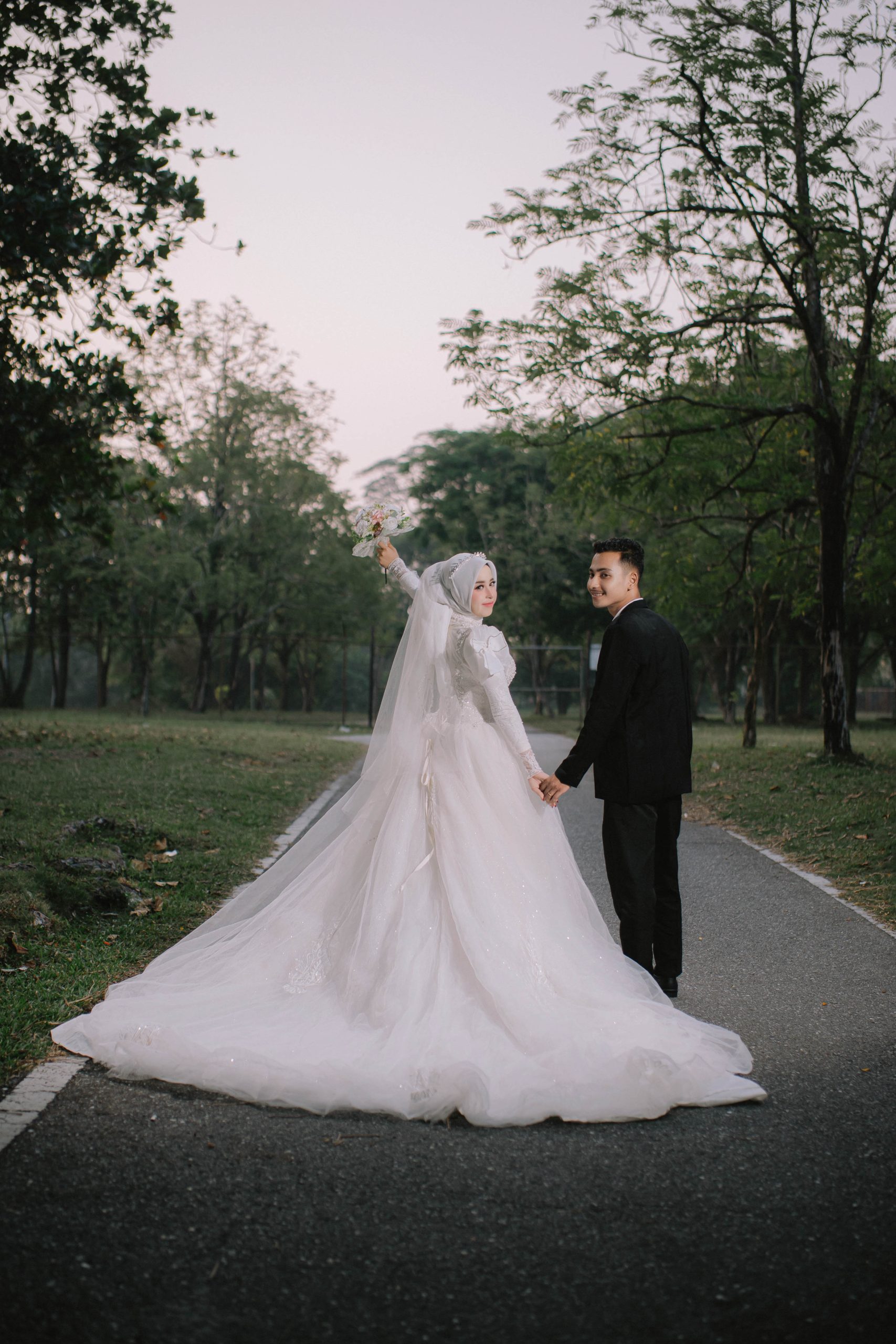 Julia & Farhan 051026 (1)