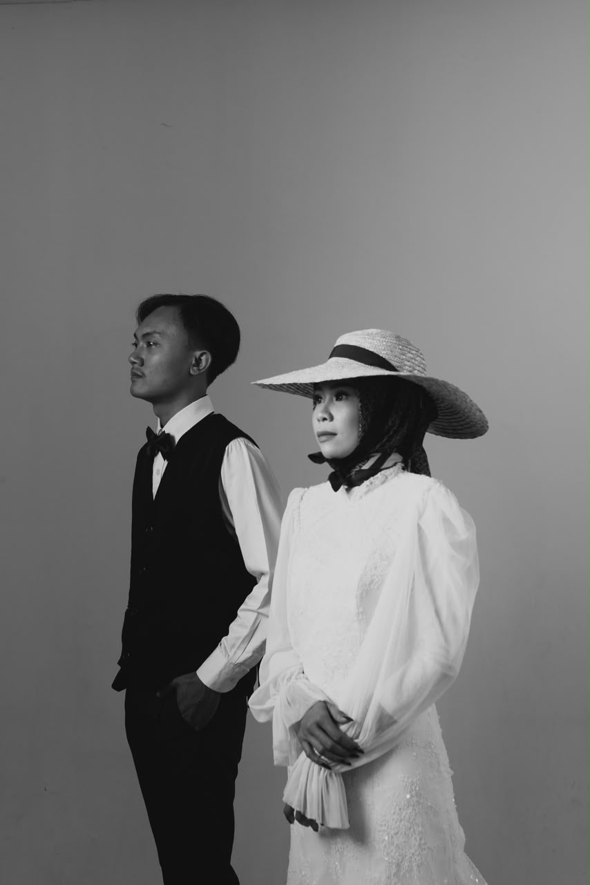 Ratna & Ape 111026 (1)