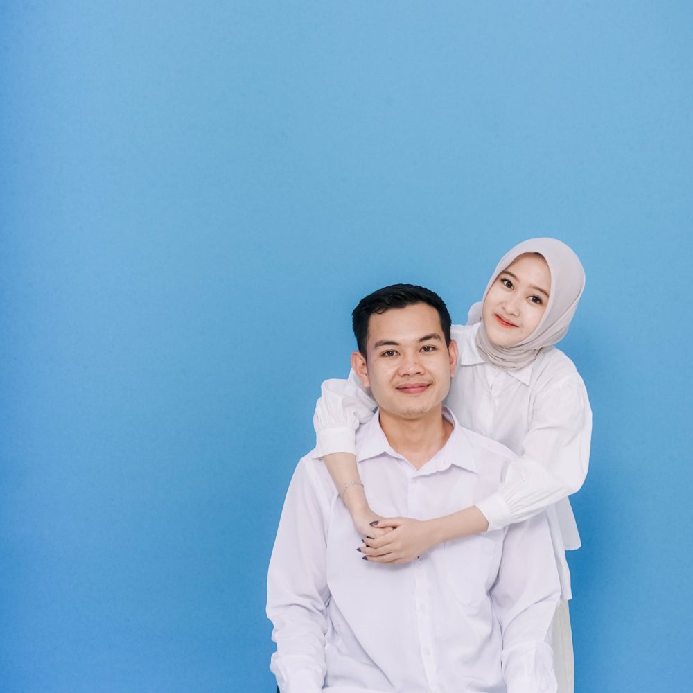 Engki & Felin 300826 (1)